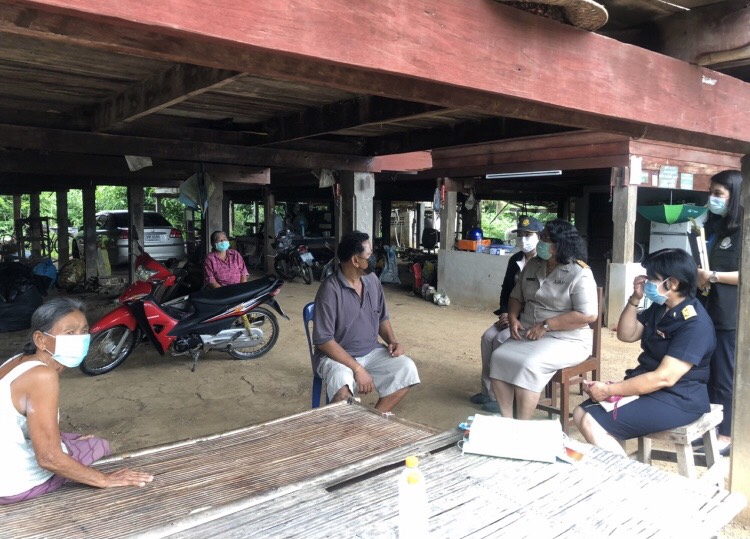 ﻿รมว.ยุติธรรม ห่วงแม่เฒ่าสี่พี่น้องชาวสุโขทัย ถูกยึดบ้านและที่ดินขายทอดตลาด สั่ง